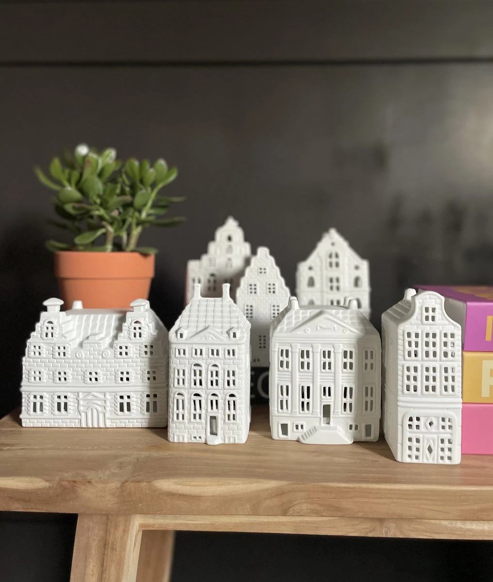 Huisje Waxinelichthouder - 13,5 Cm - Wit - &Klevering - Hollandse Cadeautjes - Moederdag Cadeautje Voor Mama - Cadeau Voor Mama 5 Huisje Waxinelichthouder - 13,5 Cm - Wit - &Klevering - Hollandse Cadeautjes - Moederdag Cadeautje Voor Mama - Cadeau Voor Mama - Afbeelding 5